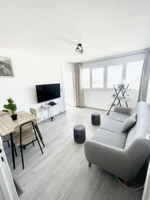 Appartement 3 Pieces Lumineux เลออาฟร์ ภายนอก รูปภาพ